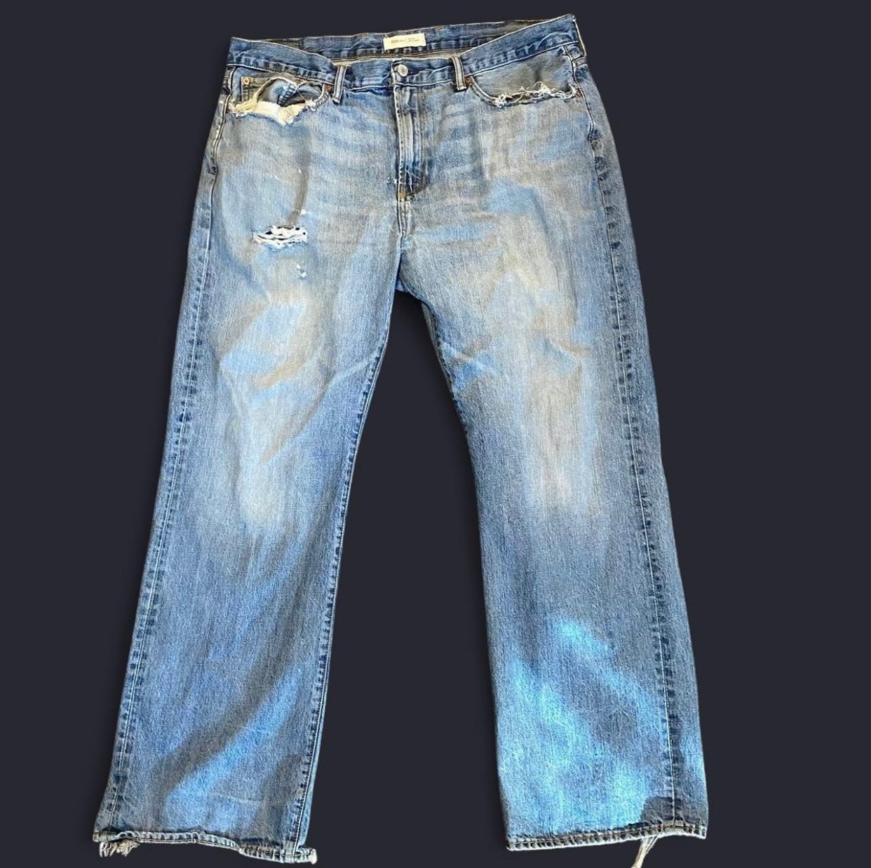 Retro GAP Distressed Relaxed Fit Jeans with Extreme Heelbite