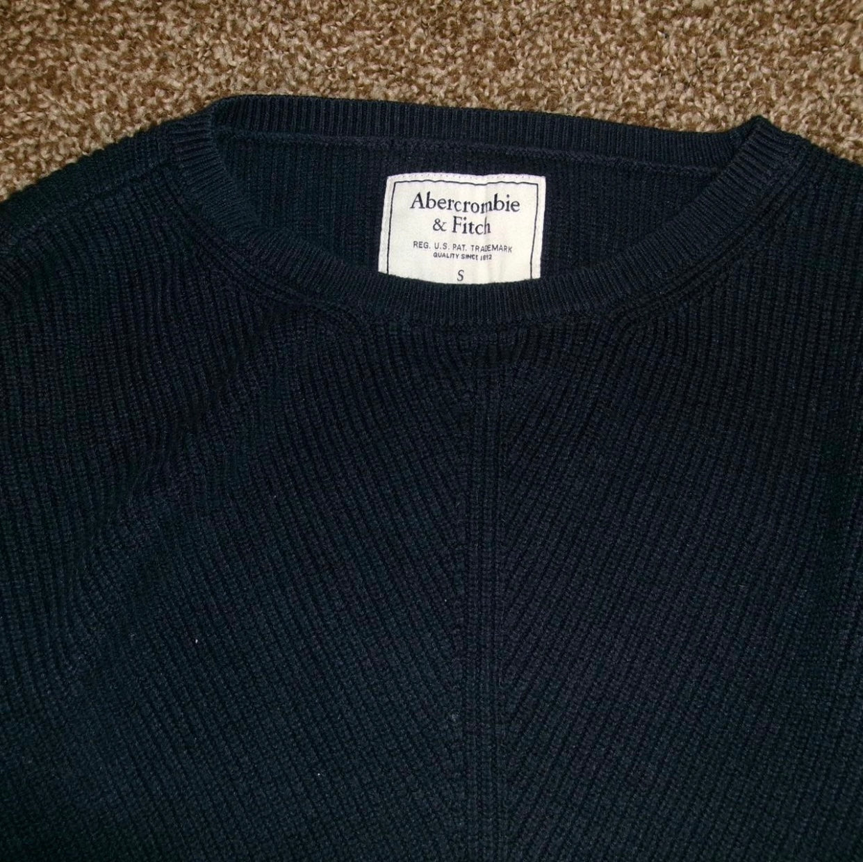 Retro Navy Abercrombie & Fitch Sweater